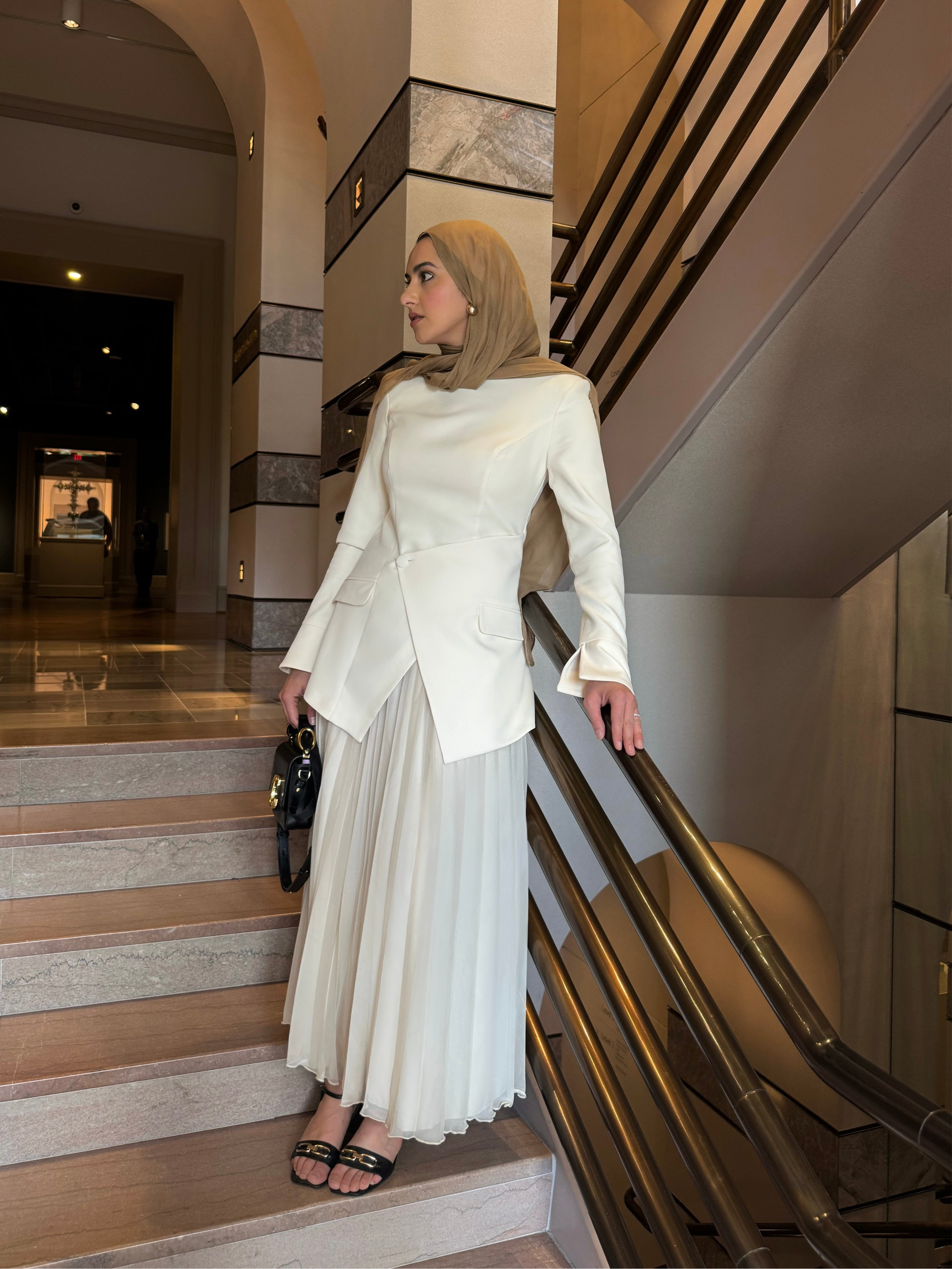 Cream Pleated Chiffon Skirt – Summer Evenings