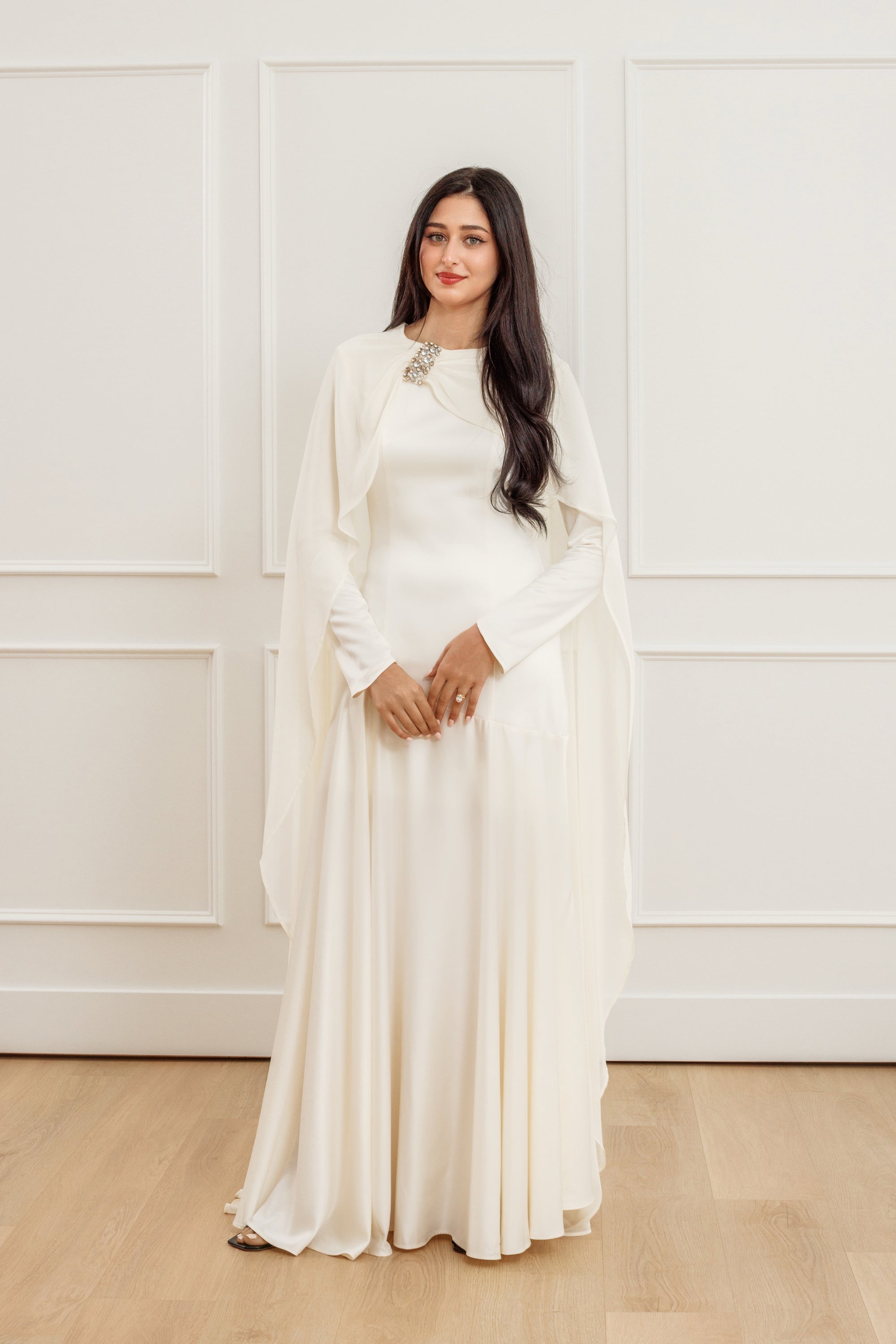Ivory Embellished Chiffon Cape Gown -Bridal Hijabi Modest Evening Gowns Weddings in USA Summer Evenings Ivory Embellished Chiffon Cape Gown -Bridal Hijabi Modest Evening Gowns Weddings in USA Summer Evenings
