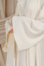 Load image into Gallery viewer, Cream Low Waisted Abaya Set (3 pcs)
