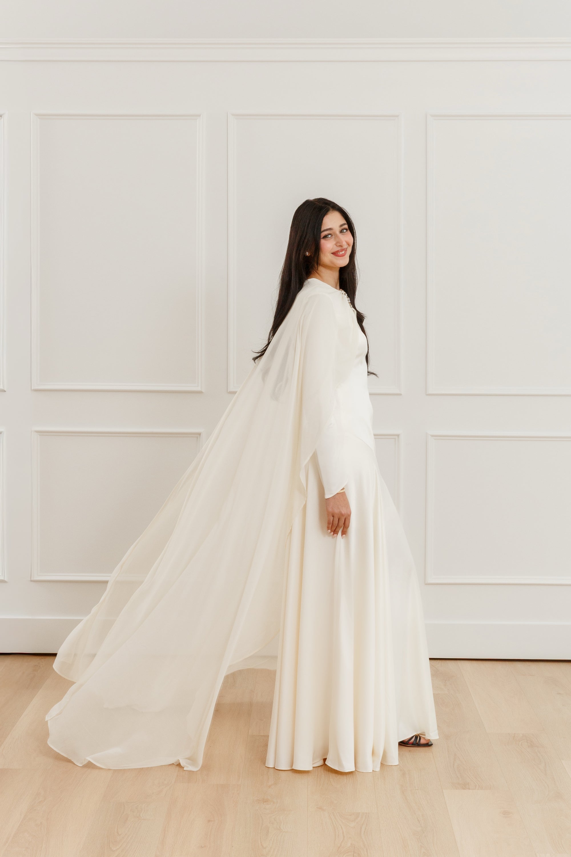 Ivory Embellished Chiffon Cape Gown -Bridal Hijabi Modest Evening Gowns Weddings in USA Summer Evenings Ivory Embellished Chiffon Cape Gown -Bridal Hijabi Modest Evening Gowns Weddings in USA Summer Evenings