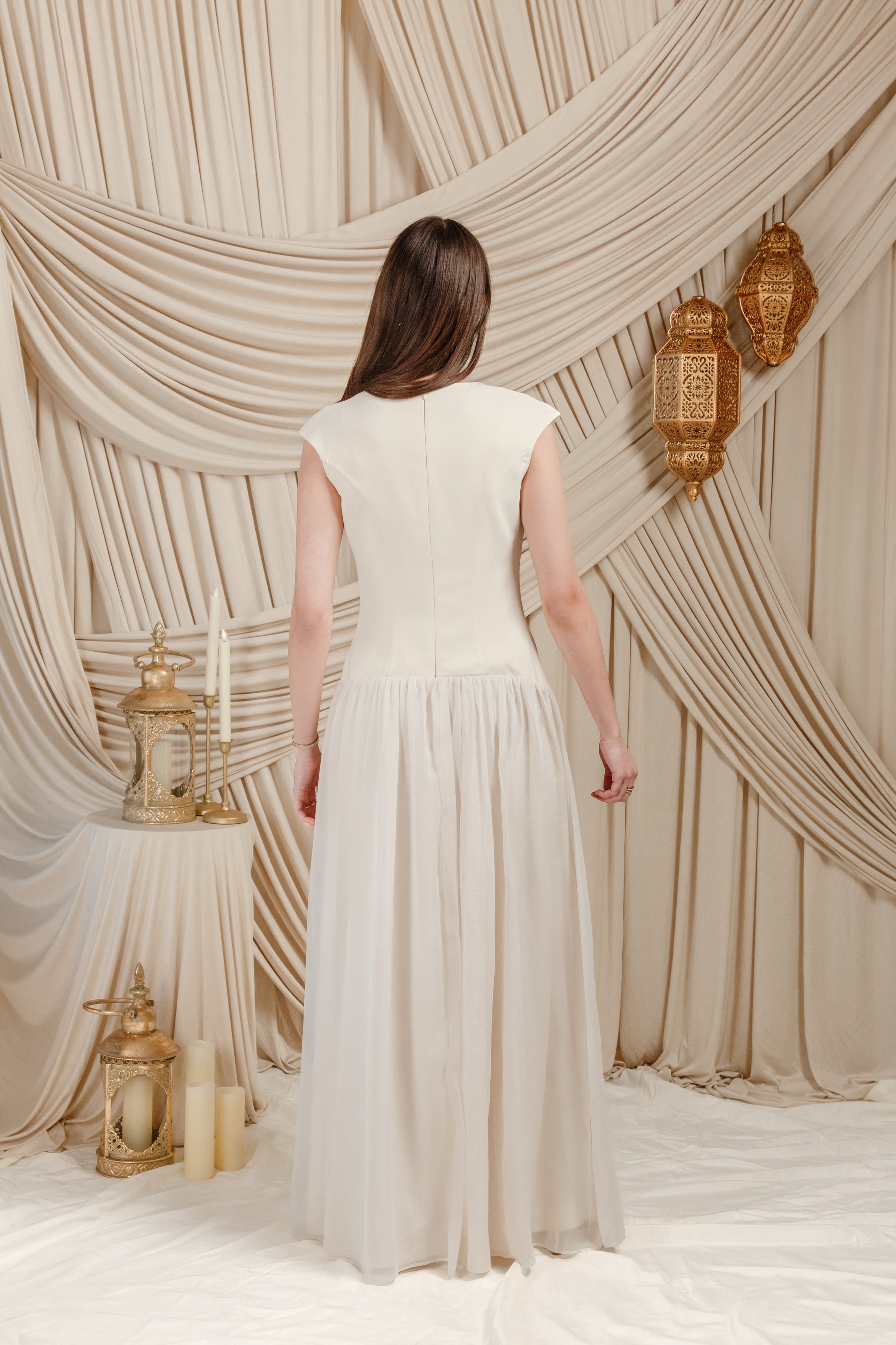 Cream Low Waisted Abaya Set (3 pcs)