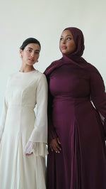 Load and play video in Gallery viewer, Plum Pleated Slit Gown
